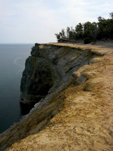 pictured-rocks_cliffs (1)
